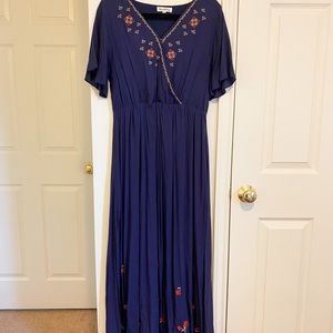 Nursing friendly maxi dress